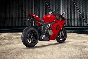 มอเตอร์ไซค์สปอร์ต Panigale V4S ปี 2023 รุ่น 1103 ซีซี เบนซิน เกียร์ธรรมดา ยูโร 4 (214 แรงม้า) มือสอง มีระบบ ABS อยู่ มอเตอร์ไซค์มือสองคุณภาพสูง - Product Image 3