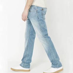 Jean pour homme OEM – Confortable, élégant, taille mi-haute, coupe droite, qualité supérieure, 100 % polyester, respirant, séchage rapide - Product Image 4