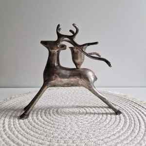 Estatuilla de exhibición de renos de latón elegante diseñada y elaborada Fabricante y exportador decorativo moderno de la India con la mejor calidad - Product Image 4