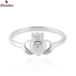 Solide 925 Sterling Silver Beautiful Heart Rings Fine Jewelry Plain Heart Shape Cadeau de mariage Prêt Stock Toe Ring Accessoires - Product Image 1