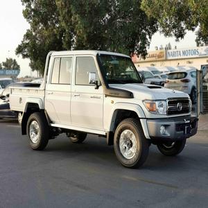 Camioneta Toyota Land Cruiser usada automática fresca y limpia usada sin historial de accidentes en stock precio barato disponible para la venta - Product Image 4