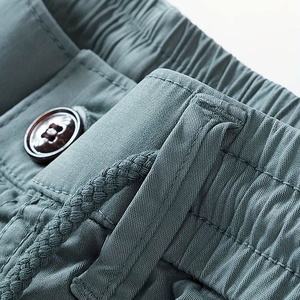 กางเกงขาสั้นคาร์โก้ลำลองผู้ชายแบบขายส่ง สั่งทำได้ หลายกระเป๋า สำหรับกิจกรรมกลางแจ้ง รับทำโลโก้ OEM เป็นมิตรกับสิ่งแวดล้อม แห้งเร็ว ระบายอากาศดี มีซิป - Product Image 6