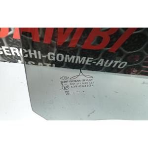 กระจกมองข้างซ้ายล่างสำหรับรถยนต์เรโนลต์ แคปเจอร์ ซีรีส์ (19>) รุ่น 823005163R - Product Image 3
