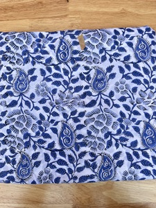 Diseño de moda al por mayor tela impresa a mano para vestido ropa mayorista indio tela textil a precio de fábrica fabricante - Product Image 3