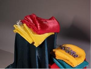 Tissu satiné Tora de qualité supérieure pour vêtements ou robes et chemisiers ou vêtements de mode disponible au prix d'exportation - Product Image 2