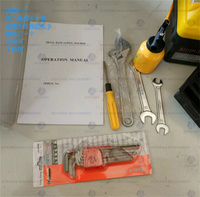 Scie à ruban métallique durable, stable, précise et efficace GB4250 à double colonne pour la découpe de barres en atelier