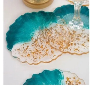 Plateau de service classique en résine personnalisable de la meilleure qualité avec sous-verre en couleurs et tailles personnalisées - Product Image 3