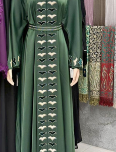 Best selling Dubai style Beautiful Modest Islamic Women's Saudi Arabian Abaya Spring Polyester Breathable Ankle Length Muslim - Product Image 3