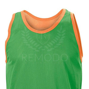 Baberos de entrenamiento reversibles personalizados de buena calidad 2025 al por mayor TASA Baberos de entrenamiento reversibles - Product Image 4