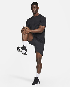 กางเกงขาสั้นออกกำลังกายเอวยางยืดสำหรับผู้ใหญ่ขาสั้นสำหรับผู้ชายมีโลโก้ส่วนตัว - Product Image 4