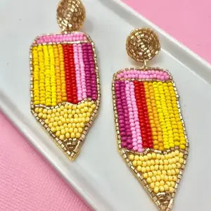 Pendientes de Diseño con Cierre para Mujer, de Primera Calidad, Más Vendidos, Elegantes, con Cuentas Bordadas a Mano, Accesorio de Moda Especial - Product Image 1