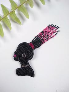 LEAF Design Handmade Seed Beads Embroidery Broches Custom Design Seed Bead and Embroidered <b>Brooches</b> by glowin <b>fashion</b> - Product Image 3