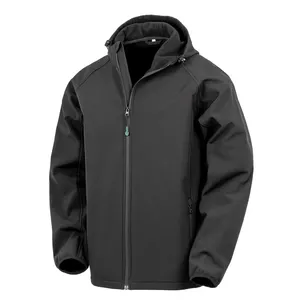 Attrezzatura da Escursionismo Sostenibile in Softshell Riciclato Stampabile e Sacca Impermeabile Ecologica per Merchandising - Product Image 3