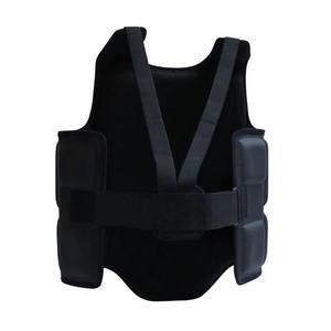 Top Vente Style Professionnel Boxe Poitrine Garde Cuir Frais Tendance MMA Nouvelle Arrivée Pas Cher Prix Excellent Fabricant - Product Image 3