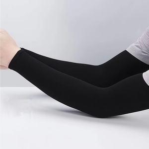 Mangas de brazo de Ciclismo de compresión con protección UV ligera y elegante, ropa deportiva transpirable de secado rápido con nombre y logotipo de equipo personalizado - Product Image 2