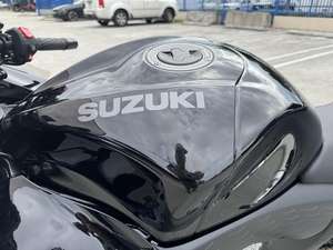 (JY) VENTA AL POR MAYOR MOTOCICLETA DEPORTIVA SUZUKI HAYABUSA 2024 NUEVA - Product Image 2