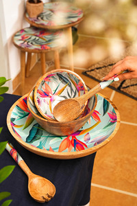 Juego de Tazones de Madera Esmaltada Minimalistas y Ligeros Hechos a Mano, Utensilios Ecológicos para Servir Alimentos en Fiestas - Product Image 3