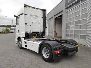 Camion Mercedes-Benz 1845BLS GIGASPACE NAVI SAFETY 31-40T Euro 5 Transmission Automatique pour Transport Logistique - Product Image 4