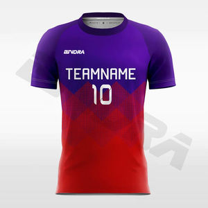 Maillot de football respirant en tissu léger aux couleurs mélangées rouge et violet, conçu pour le confort, séchage rapide, performance, vêtements d'entraînement - Product Image 1