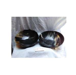 H.M.A Artisanat Cuillère en corne à long manche Outil de cuisine et de service élégant - Product Image 2