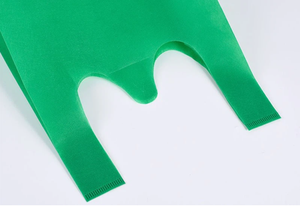 ถุงช้อปปิ้งผ้าไม่ทอแบบมีหูหิ้ว รีไซเคิล เป็นมิตรกับสิ่งแวดล้อม สำหรับงานโปรโมชั่น พิมพ์โลโก้ตามสั่ง ปิดด้วยซิป สีสันสดใส รูปทรงตัว W ผลิตในเวียดนาม - Product Image 5