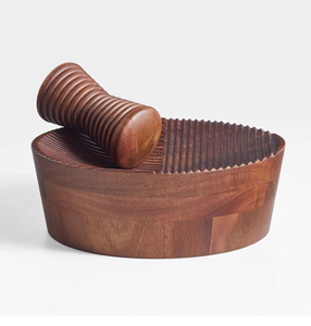 Mortier et pilon en bois de qualité supérieure Conception de fleurs martelées pour l'ail d'épices pour une taille personnalisée ronde - Product Image 2