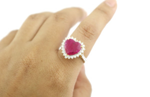 Bague de fiançailles en argent sterling 925 avec cœur en quartz rubis et diamant fait main pour femmes - Product Image 5