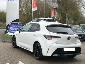 UTILISÉ LHD/RHD 2021 T O Y O T A COROLLA 2.0 VVT-I GR SPORT - Product Image 3