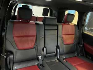 Toyota Land Cruiser LC300 GR Sport 2023 Usado, Volante a la Izquierda - Product Image 4