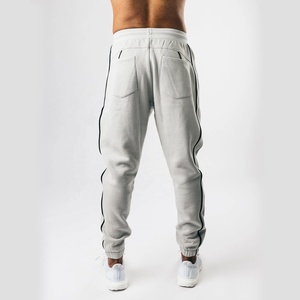 Vente en gros Logo personnalisé pour hommes, passepoil avec empiècement, jogging en éponge française, fabricant de pantalons de survêtement, pantalons pour hommes - Product Image 4
