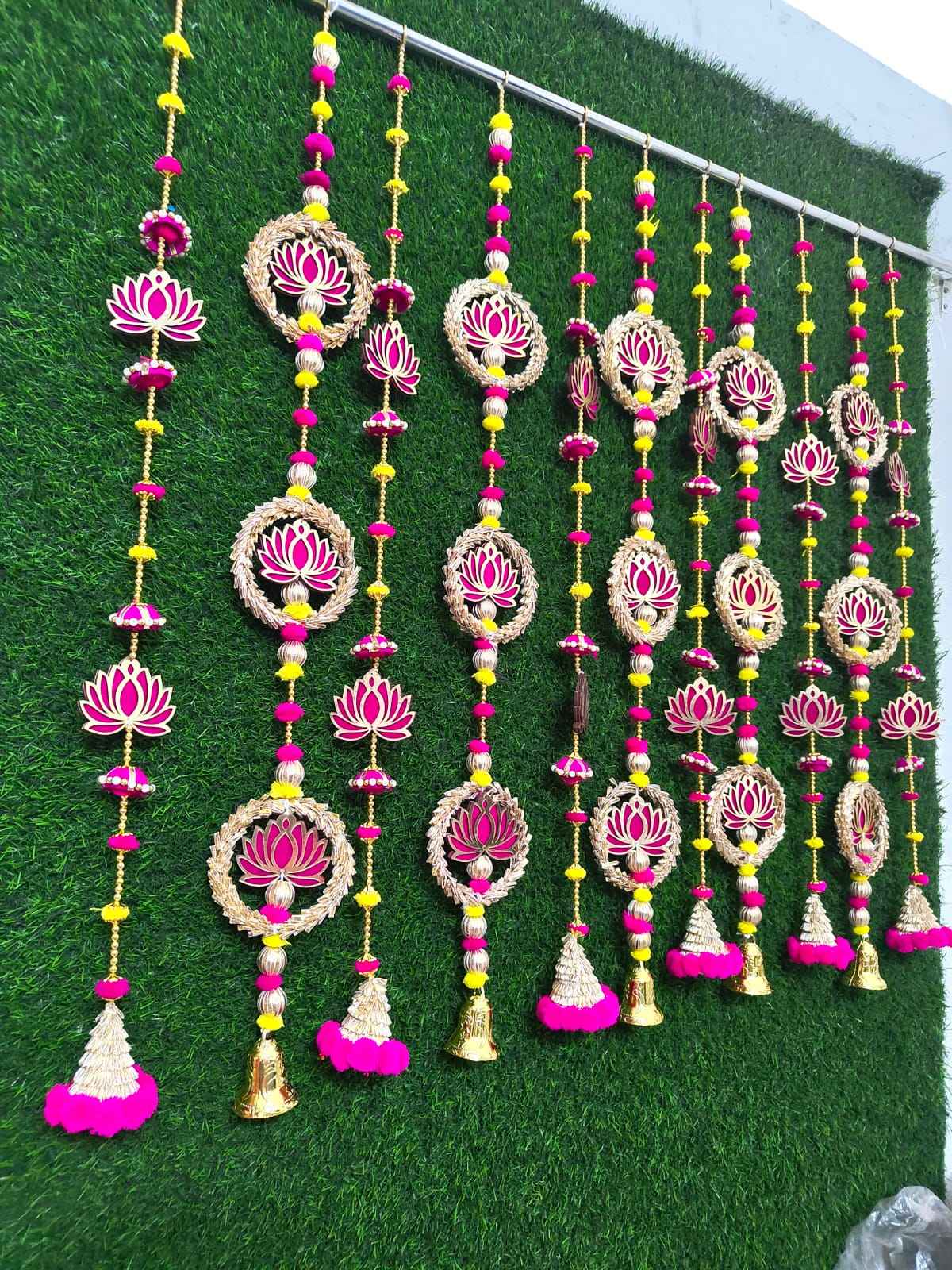 เหมือนกับภาพที่แสดง