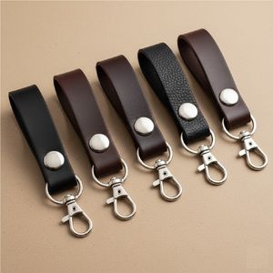 พวงกุญแจหนังพรีเมียมพร้อมการเย็บที่แข็งแรง เหมาะสำหรับกุญแจรถ ใช้ในบ้านและสำนักงาน - Product Image 2