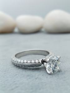 Anillo de Compromiso de Plata de Ley con Diamante de 3 Quilates Certificado por GIA, Moderno, para Bodas, Fiestas, Regalos y Aniversarios - Product Image 3