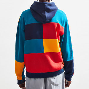 Sweat à capuche surdimensionné en molleton français de haute qualité, à épaules tombantes, avec rivets et strass, coupe régulière, imprimé pour l'hiver - Product Image 3