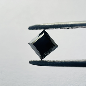 Diamant carré de laboratoire de clarté VVS2, pierre en vrac pour la création de bijoux, avec une excellente taille, surface lisse, réflexion de la lumière, Inde - Product Image 2