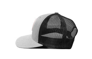 Sombreros de camionero gris brezo con logotipo de PVC en relieve personalizado Gorras ropa deportiva Gorras de camionero para hombre ajustable caza pesca - Product Image 2