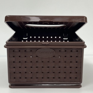 Boîte à mouchoirs carrée de haute qualité taille compacte matériau PP durable OEM/ODM pris en charge l'approvisionnement B2B fabriqué au Vietnam - Product Image 4