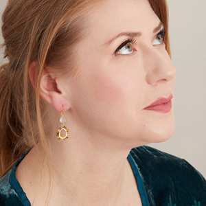 Boucles d'oreilles pendantes perlées en argent sterling plaqué or, best-seller, bijoux fins pour femmes, vente en gros - Product Image 4