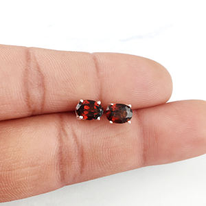 Boucles d'oreilles en argent sterling 925 grenat naturel ovale pierre précieuse bijoux de mode plaqué or pour les filles pour mariage ou cadeau - Product Image 3