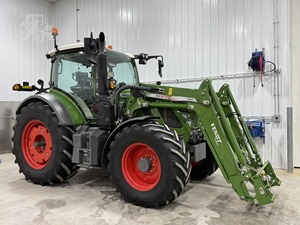 Tractor de Ruedas Usado Fendt 516 Vario Profi, 160HP, Motor AGCO POWER, Caja de Cambios, Bomba, Cabina con Aire Acondicionado/Calefacción para Trabajo Agrícola - Product Image 6