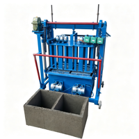 Machine à fabriquer des blocs de ciment avec moteur et système de vibration 380V pour des briques en béton à haute compactness