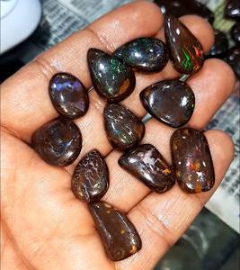 เครื่องประดับงานปาร์ตี้สุดแวววาวอัญมณีโอปอลโบลเดอร์อัญมณีขนาด15มม. อัญมณีทรงหลังเบี้ยเรียบสำหรับเครื่องประดับครบรอบ - Product Image 1