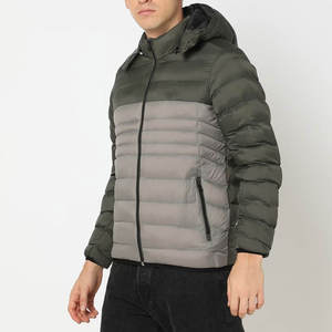 Chaqueta Acolchada Gruesa para Hombre con Cuello Alto, Fabricada en Pakistán, con Revestimiento Personalizado, Transpirable y Resistente al Viento, Color Sólido - Product Image 2