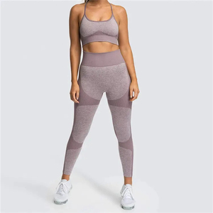 Leggings pour femmes, soutien-gorge de sport, pantalon de yoga, vêtements de sport pour femmes, crop top, tenue de fitness active, ensemble de sport sans couture, OEM - Product Image 1