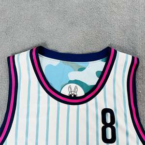 Offre Spéciale Maillot de basket-ball double couche personnalisé Sublimation Conception réversible Séchage rapide Respirant Caractéristiques Homme 100% Polyester - Product Image 2