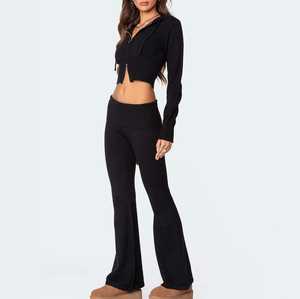 Conjunto Deportivo Retro Y2K de Dos Piezas para Mujer, con Chaqueta Deportiva con Capucha y Cremallera y Pantalones de Pierna Ancha, Ropa Deportiva con Logotipo Personalizado - Product Image 1