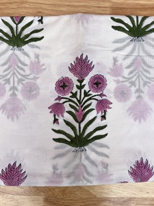 Tissu en coton léger avec impression à la main Sanganeri Buti Design pour la confection de vêtements Tissu de chemise tissé indien doux - Product Image 4