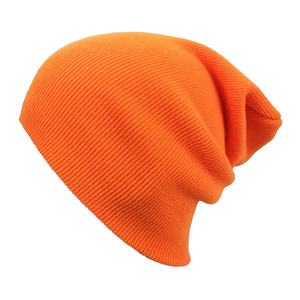 Gorro de punto de invierno con forro de seda de nuevo diseño, gorros de punto con forro de satén, gorro con forro de satén, gorros de lana acrílica 100% 2026 - Product Image 2