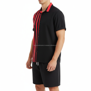 Ensemble de shorts rayés pour homme sur mesure OEM - Design rouge et noir à deux pièces, tenue streetwear d'été - Product Image 2