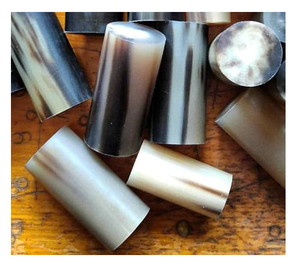 Cuerno de buey de búfalo genuino Rollo sólido Puntas de cuerno pulido de la mejor calidad Artesanía India Animal tallado Cruz Cuerno natural náutico - Product Image 4